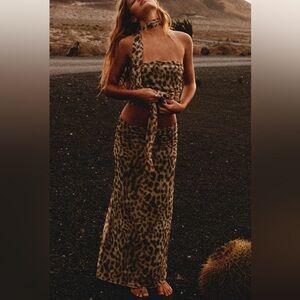 Zara Leopard Print Skirt